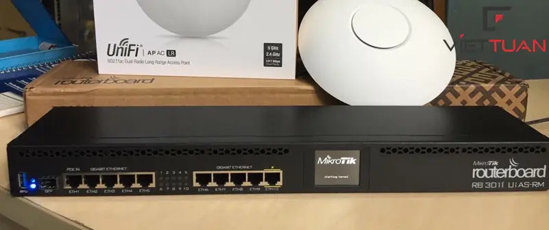 Hình ảnh thực tế Router MikroTik RB3011UiAS-RM