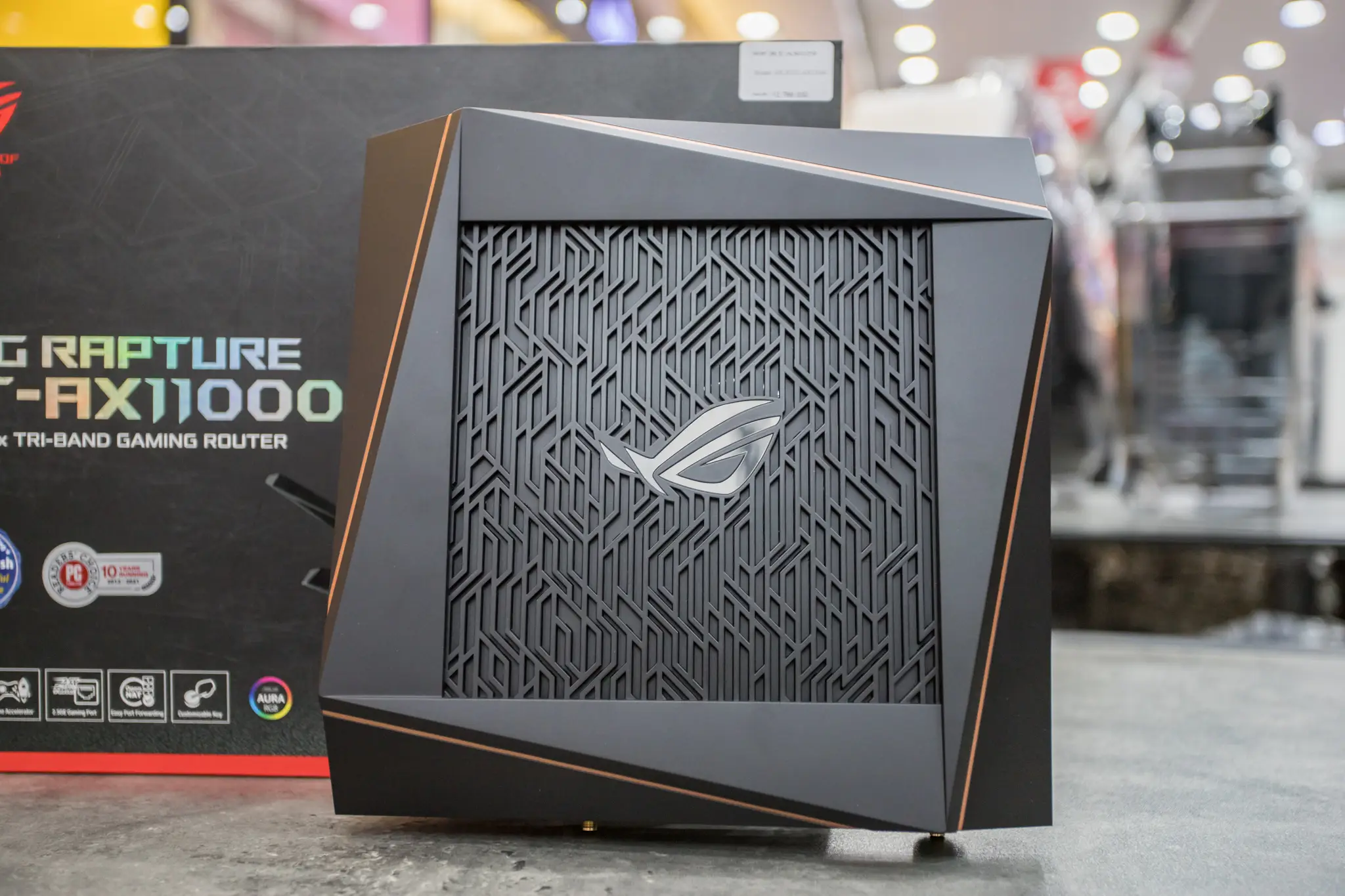 Router wifi ASUS GT-AX11000 Chuẩn AX11000 - Wifi 6