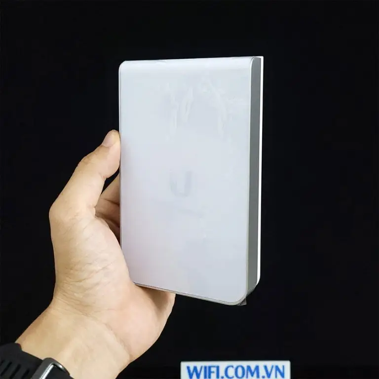 Uap – Thiết bị chuyển đổi giắc cắm mạng âm tường thành điểm truy cập WiFi