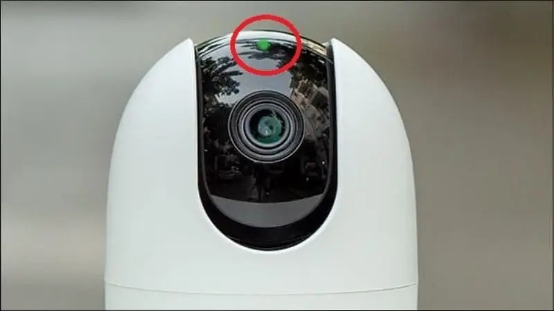 Đèn báo chuyển từ đỏ sang xanh lá nhấp nháy sau khi reset thành công
