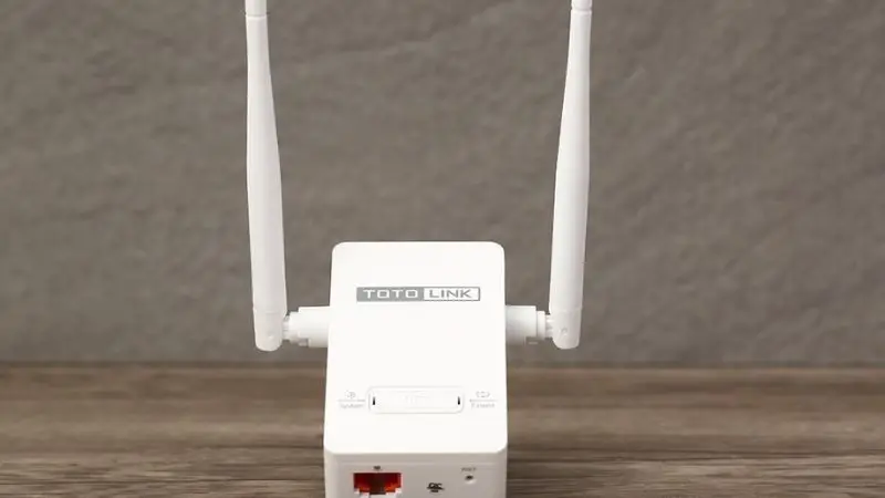 Tốc độ 300Mbps và vùng phủ sóng mạnh của Totolink EX200 trong căn hộ